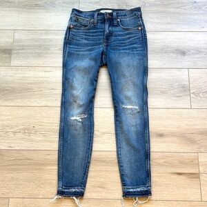 Madewell 25P 9" High Rise Skinny Distressed Denin Jeans